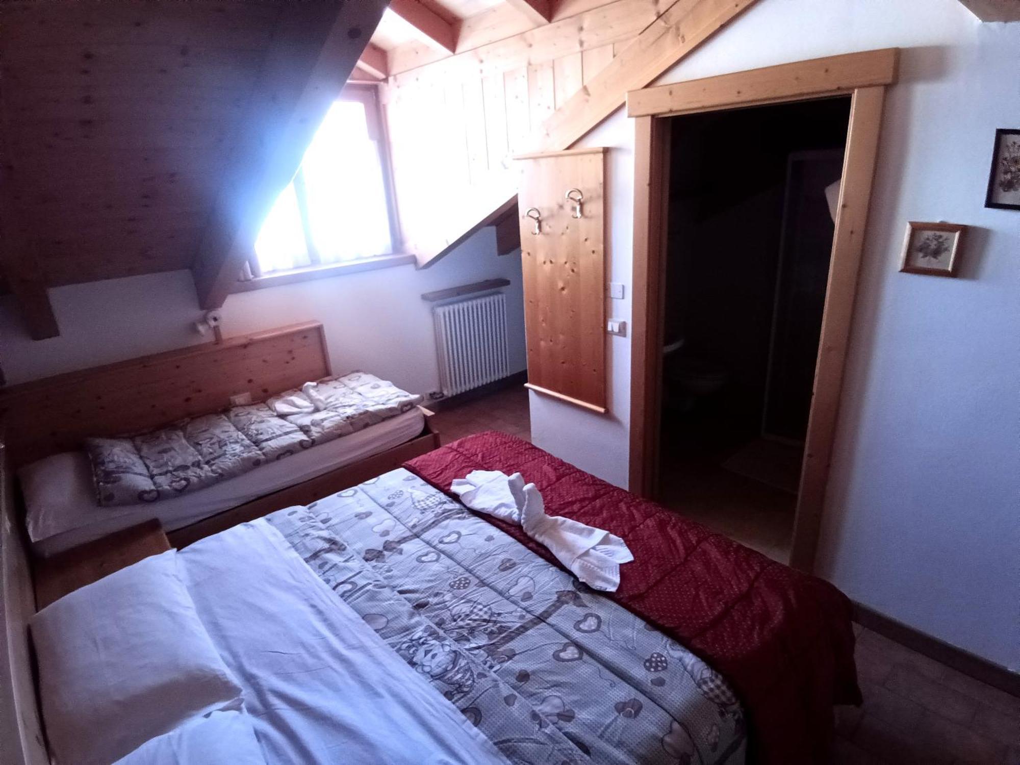 Rifugio Predaia Ai Todes'ci *