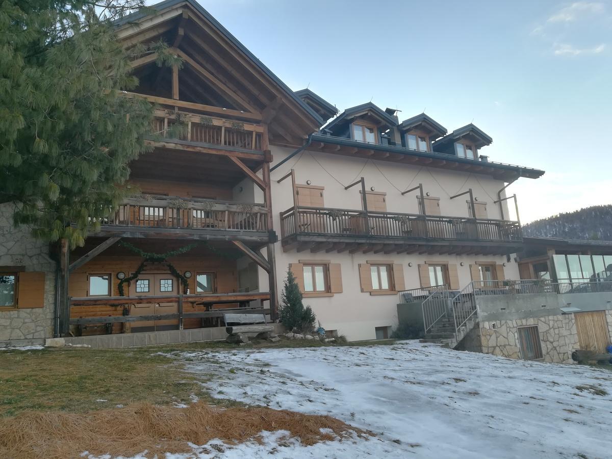 Rifugio Predaia Ai Todes'ci Hotel
